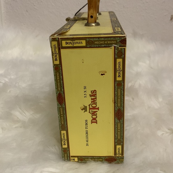Don Tomas Cigar Box Handbag - Picture 7 of 7